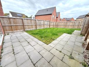 Crossland Gardens Rossmore